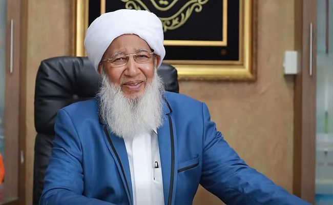 ഈഴവര്‍ വെള്ളാപ്പള്ളിയെ തള്ളിപ്പറയും, കമ്യൂണിസ്റ്റുകാരും ലീഗും സമസ്തയ്ക്ക് ഒരുപോലെ: കാന്തപുരം