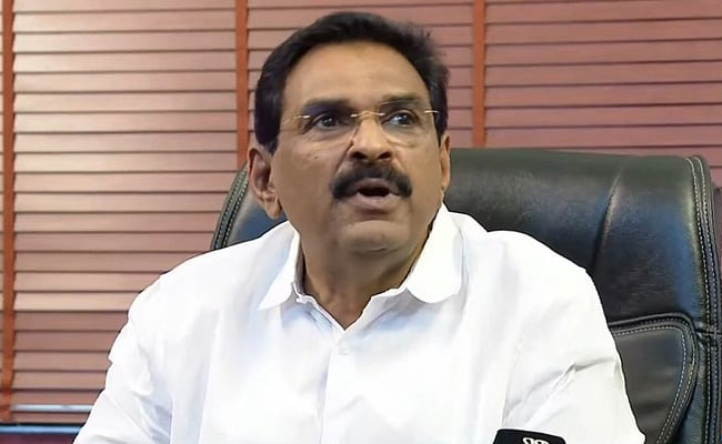 ആളുകളില്‍ നിന്ന് ഏറ്റവുമധികം പണം വാങ്ങുന്നത് ഏത് പാര്‍ട്ടിയാണ് എന്ന് എല്ലാവര്‍ക്കും അറിയാം; എന്‍ എം രാജുവിനെ കുത്തിയിളക്കി വിട്ടു’