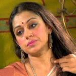 കാശില്ലെന്ന് കാലടി സര്‍വകലാശാല; നാലര വര്‍ഷം കഴിഞ്ഞിട്ടും ശോഭനയുടെ ഡി ലിറ്റ് നല്‍കിയിട്ടില്ല