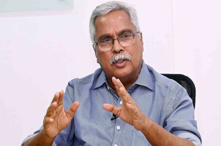 തെരഞ്ഞെടുപ്പ് പ്രഖ്യാപനത്തിന് തൊട്ടുപിന്നാലെ സ്ഥാനാര്‍ത്ഥികളെ പ്രഖ്യാപിച്ച് സിപിഐ; 25 പേരുടെ പട്ടിക ,വിഡി സതീശനെതിരെ പറവൂരില്‍ നിലവിലെ കയ്പമംഗലം എംഎല്‍എ  പറവൂരില്‍ ഇ ടി ടൈസണ്‍, കയ്പമംഗലം- കെ കെ വത്സരാജ്, കൊടുങ്ങല്ലൂര്‍- വി ആര്‍ സുനില്‍കുമാര്‍