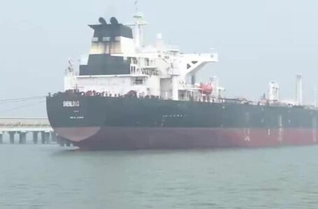 സൗദിയില്‍നിന്ന് ക്രൂഡ് ഓയില്‍; ഹോര്‍മൂസ് കടലിടുക്ക് കടന്ന് ആദ്യ കപ്പല്‍ ഇന്ത്യയില്‍