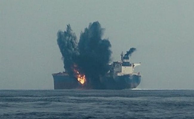 തിരിച്ചടിച്ച് ഇറാൻ ; ഇന്ത്യൻ മഹാസമുദ്രത്തിലെ ആക്രമണത്തിന് ഗൾഫിൽ പ്രതികാരം. അമേരിക്കൻ എണ്ണക്കപ്പൽ ഇറാൻ തകർത്തു.