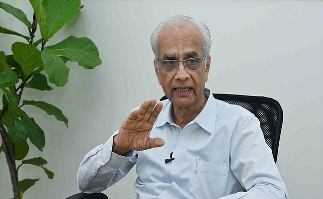 ശബരിമല യുവതീപ്രവേശനം: നിലപാട് തിരുത്തി ‘യൂ ടേണ്‍’ അടിച്ച്  ദേവസ്വം ബോർഡ്; ആചാരങ്ങൾ സംരക്ഷിക്കുമെന്ന് പ്രഖ്യാപനം