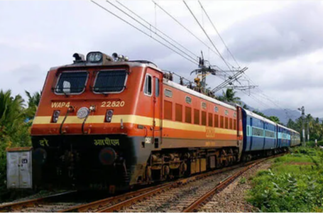 രണ്ട് പ്രധാന ട്രെയിനുകൾക്ക് പുതിയ സ്റ്റോപ്പുകൾ അനുവദിച്ചു