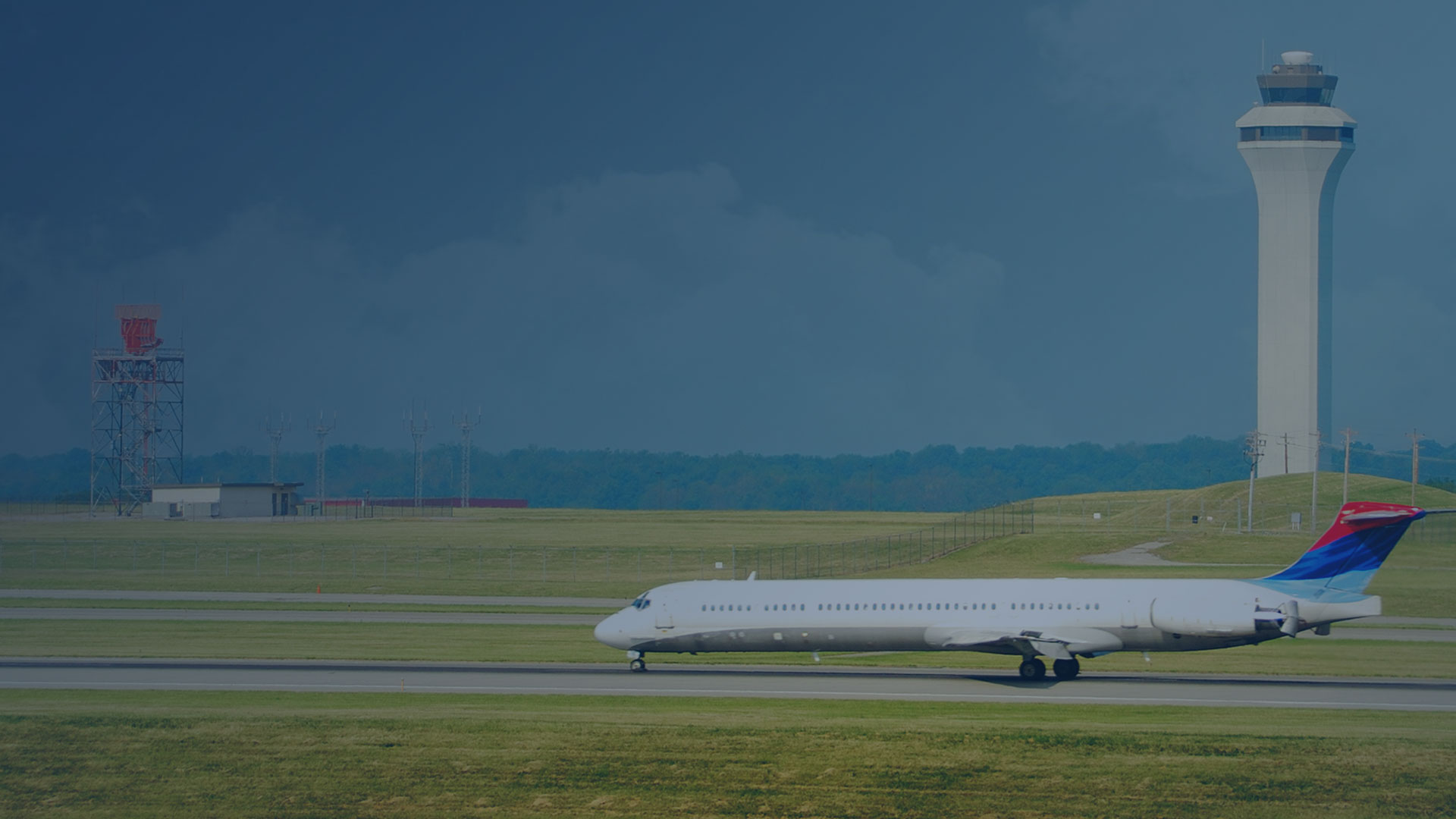 ഗൾഫിലേക്ക് ഇന്ത്യയിൽ നിന്ന് കൂടുതൽ വിമാന സ‌ർവീസുകൾപ്രവാസികൾക്ക് ആശ്വാസം