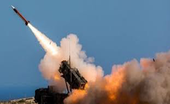 അൽ ഖർജിൽ പ്രവാസികൾ താമസിക്കുന്ന കെട്ടിടത്തിൽ മിസൈൽ പതിച്ചു; ഇന്ത്യൻ പൗരനടക്കം രണ്ട് പേർ കൊല്ലപ്പെട്ടു; 12 പേര്‍ക്ക് പരിക്ക്; അന്താരാഷ്ട്ര നിയമങ്ങളുടെ ലംഘനമെന്ന് സൗദി.