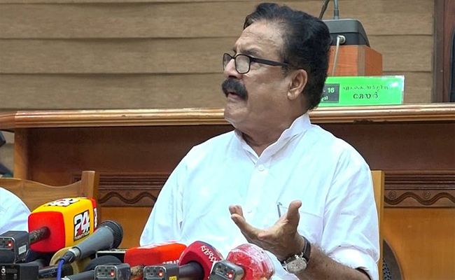 ‘മേയര്‍ സ്ഥാനം കഴിഞ്ഞു, ഇനി കോണ്‍ഗ്രസിലേക്ക് മടങ്ങുന്നു; എന്നെ പുറത്താക്കിയിട്ടില്ല’