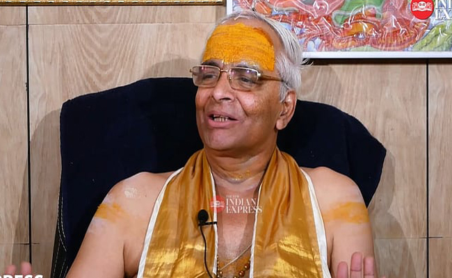 ‘വെടിക്കെട്ട് ആചാരത്തിൻ്റെ ഭാഗമല്ല, ആളെക്കൊല്ലുന്ന ആഘോഷം അവസാനിപ്പിക്കണം