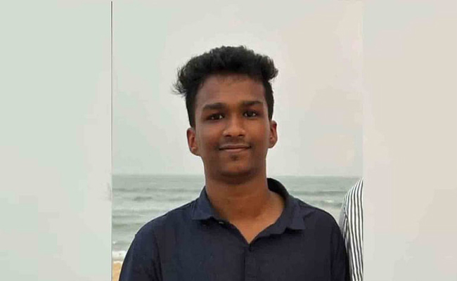 കലാലയങ്ങളിലെ ജാതിവിവേചനം ആശങ്കാജനകം’, നിതിന്‍ രാജിന്റെ മരണത്തില്‍ ഉന്നതതല അന്വേഷണം വേണമെന്ന ആവശ്യം ശക്തം