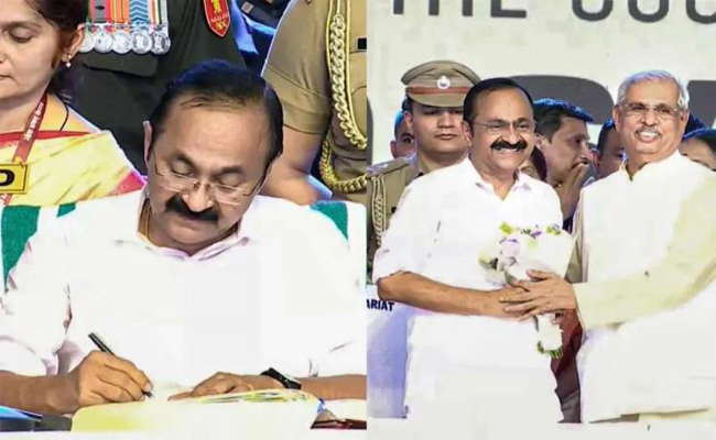 ജനസാഗരം സാക്ഷി; വി.ഡി.എസ് സര്‍ക്കാര്‍ സത്യപ്രതിജ്ഞ ചെയ്ത് അധികാരമേറ്റു; ആദ്യ മന്ത്രിസഭാ യോഗം ഉടന്‍