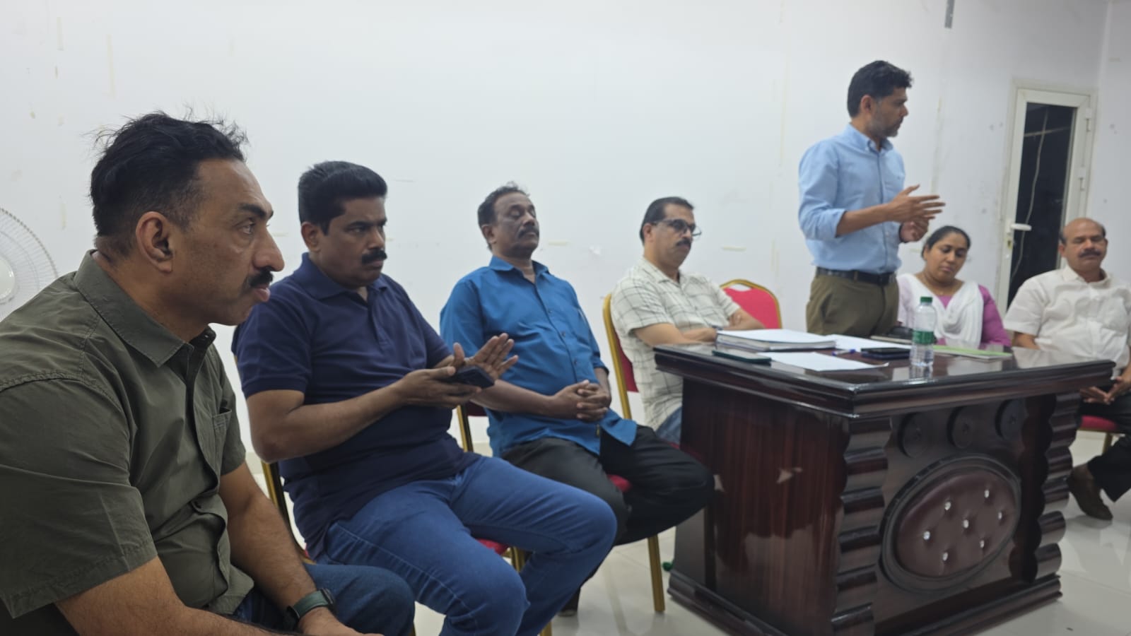 ഒഐസിസി റിയാദ് സെൻട്രൽ കമ്മിറ്റി: ജനകീയ രക്തദാന ക്യാമ്പ് ജൂൺ 12-ന്; 101 അംഗ സ്വാഗതസംഘം രൂപീകരിച്ചു.