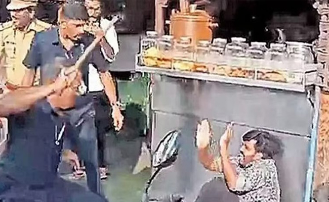 രക്ഷാപ്രവർത്തനം ‘ ചട്ടവിരുദ്ധം; ഗൺമാൻമാർക്ക് ഗുരുതര വീഴ്ചയെന്ന് പ്രത്യേക അന്വേഷണ സംഘം