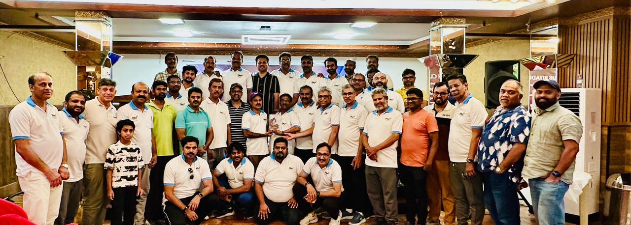 മെക് 7 റിയാദ് ആരോഗ്യ ക്ലബ് അഷ്റഫ് ഹുസൈന് യാത്രയയപ്പ് നൽകി