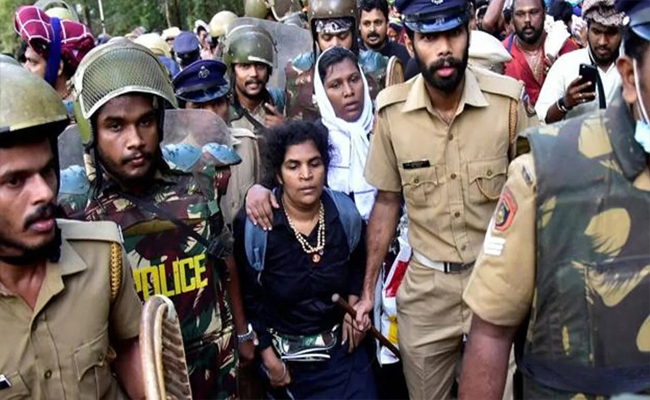 ശബരിമലയിൽ യുവതികളെ പ്രവേശിപ്പിക്കാൻ പത്മകുമാറിനെയും ശ്രീജിത്തിനെയും സന്നിധാനത്ത് നിന്ന് മാറ്റി; ഇടപെട്ടത് പാർട്ടിയിലെ ഉന്നതൻ: വെളിപ്പെടുത്തൽ