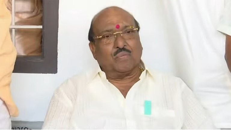വെള്ളാപ്പള്ളി പ്രതിയായ മൈക്രോ ഫിനാന്‍സ് തട്ടിപ്പ് കേസ്; അന്വേഷണത്തില്‍ അതൃപ്തി അറിയിച്ച് ഹൈക്കോടതി, അന്വേഷണ ഉദ്യോഗസ്ഥന് താക്കീത്