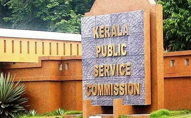 എല്ലാ ഒഴിവുകളും മൂന്നാഴ്‌ചയ്ക്കുള്ളിൽ പിഎസ്‌സിക്ക് റിപ്പോർട്ട് ചെയ്യണം; താൽക്കാലിക നിയമനത്തിന് തടയിട്ട് സർക്കാർ