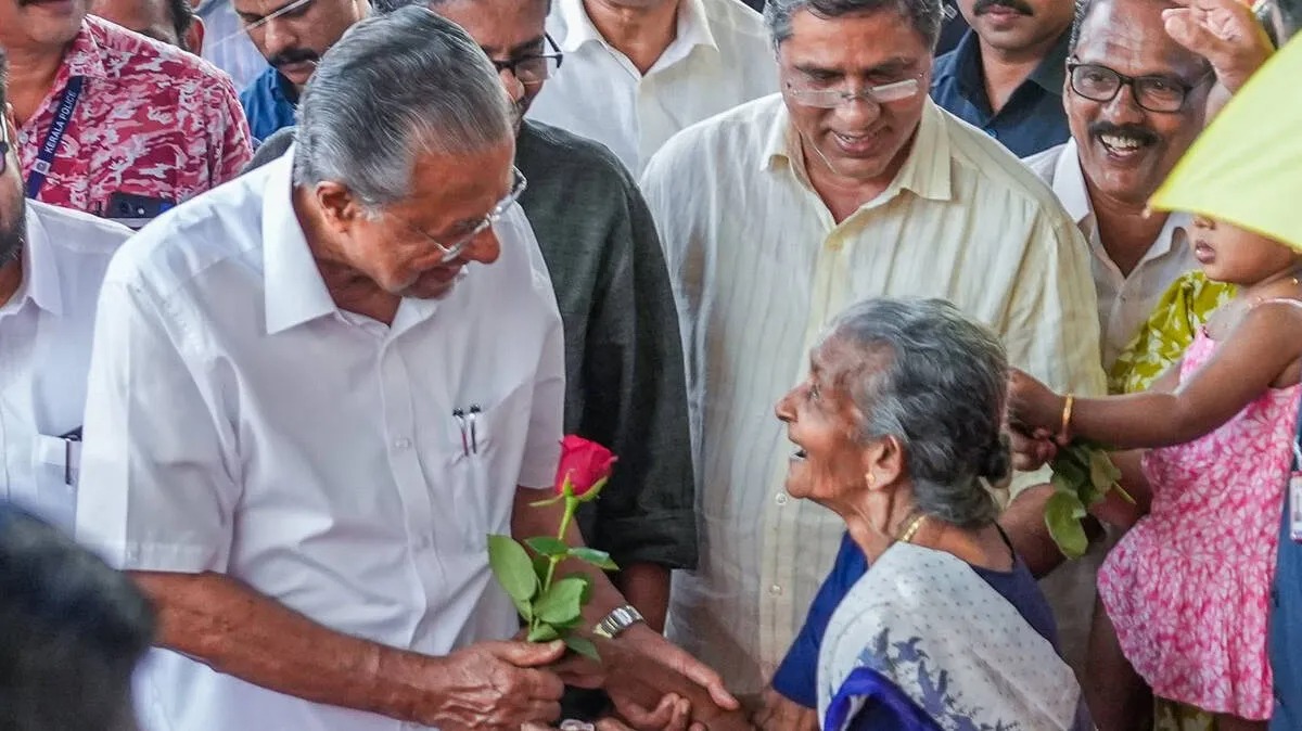 ‘വീട്ടുപടിക്കലെ പെൻഷൻ വിതരണം നിർത്തലാക്കാനുള്ള നീക്കം പദ്ധതി അവസാനിപ്പിക്കാനുള്ള യുഡിഎഫ് അജണ്ടയുടെ ആദ്യപടി’